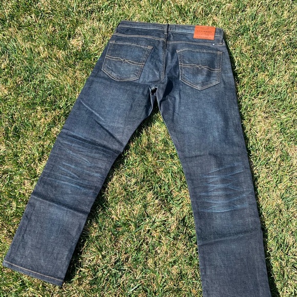 NEW- Lucky Brand: Men's 110 Skinny Jeans - Picture 3 of 7